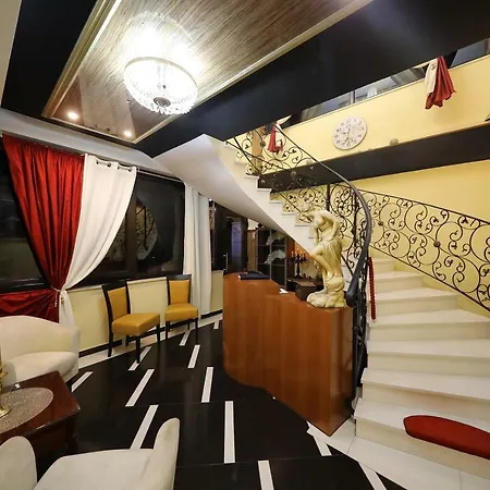 Antiqua Aparthotel
