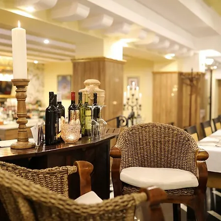 Antiqua 4* Bibinje