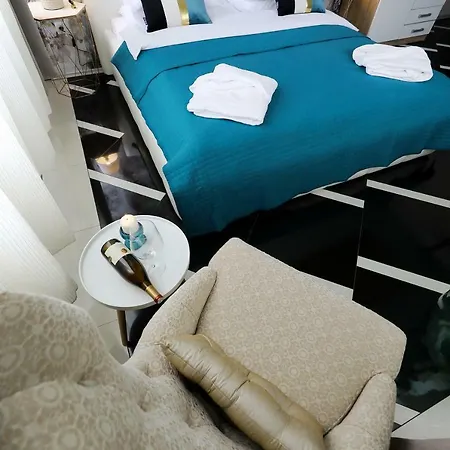 Aparthotel Antiqua 4*