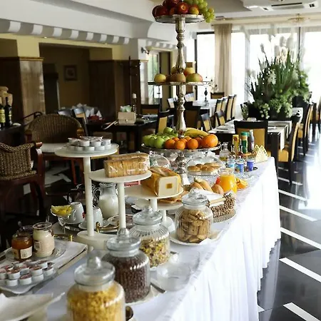 Aparthotel Antiqua 4*